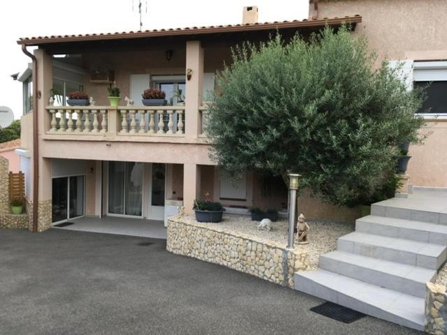 Appartement Rez De Chausse โบลแลน ภายนอก รูปภาพ